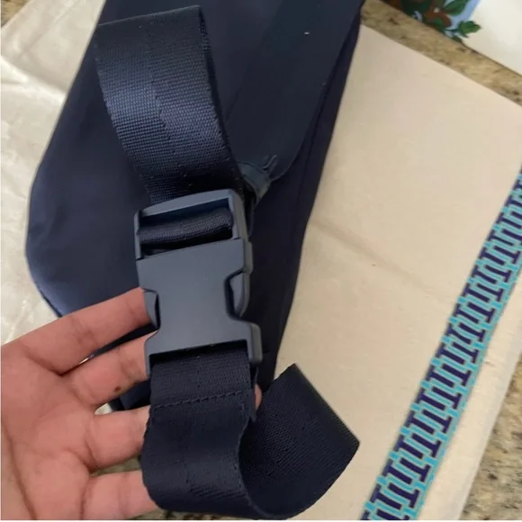 New Tory Burch belt bag black - Picture 6 of 9